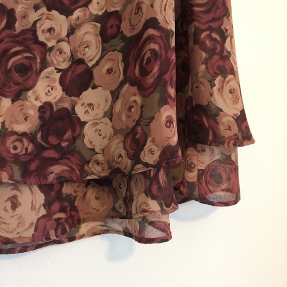 VINTAGE Express Maroon Rose Layered Skirt Large - Picture 3 of 5